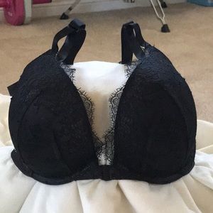 Victoria secret full padded underwire bra